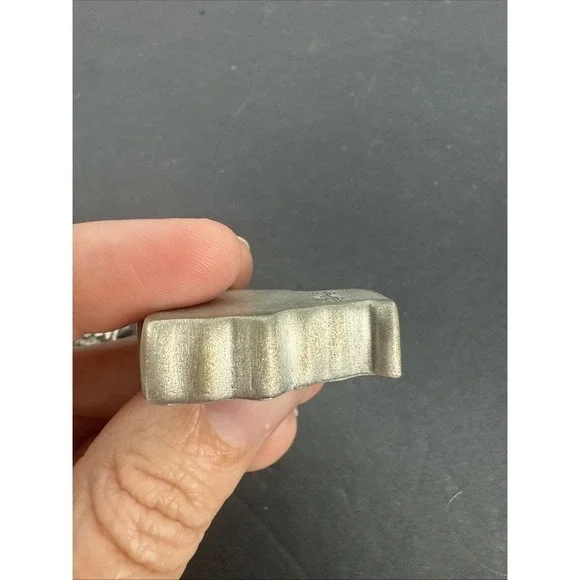 Vintage Brooch Earrings Pewter Pin 1.5" Christmas Santa With Earring Box Ms Dee - Picture 9 of 15